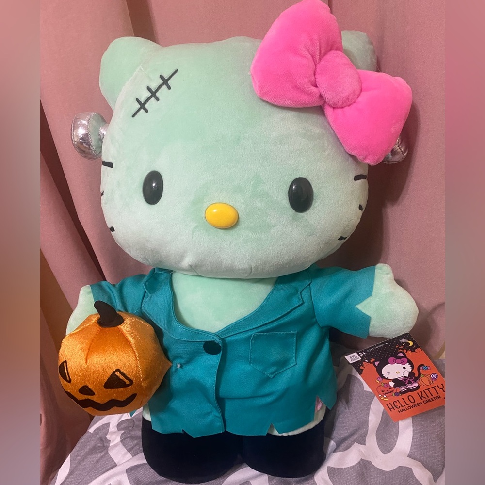 Hello kitty halloween Frankenstein greeter